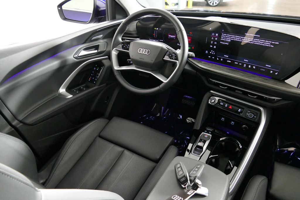 Certified 2025 Audi Q5 Premium Plus w/ Premium Plus AWD/4WD image 23