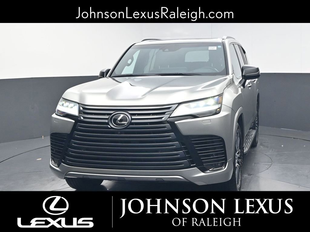 Used 2023 Lexus LX 600 4WD w/ Appearance Package image 5