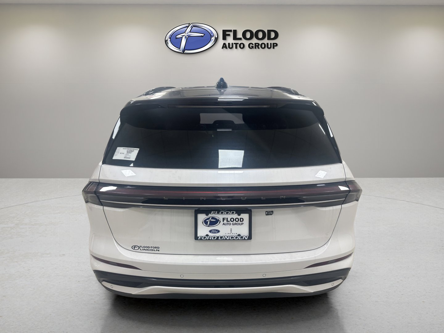 New 2026 Lincoln Nautilus Reserve w/ Jet Appearance Package image 6