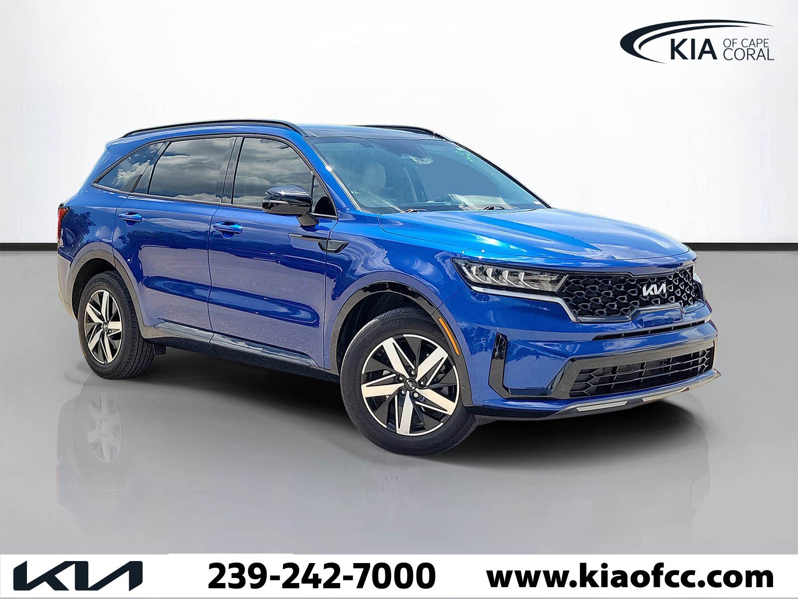 Certified 2023 Kia Sorento S w/ Panoramic Sunroof Package FWD image 1