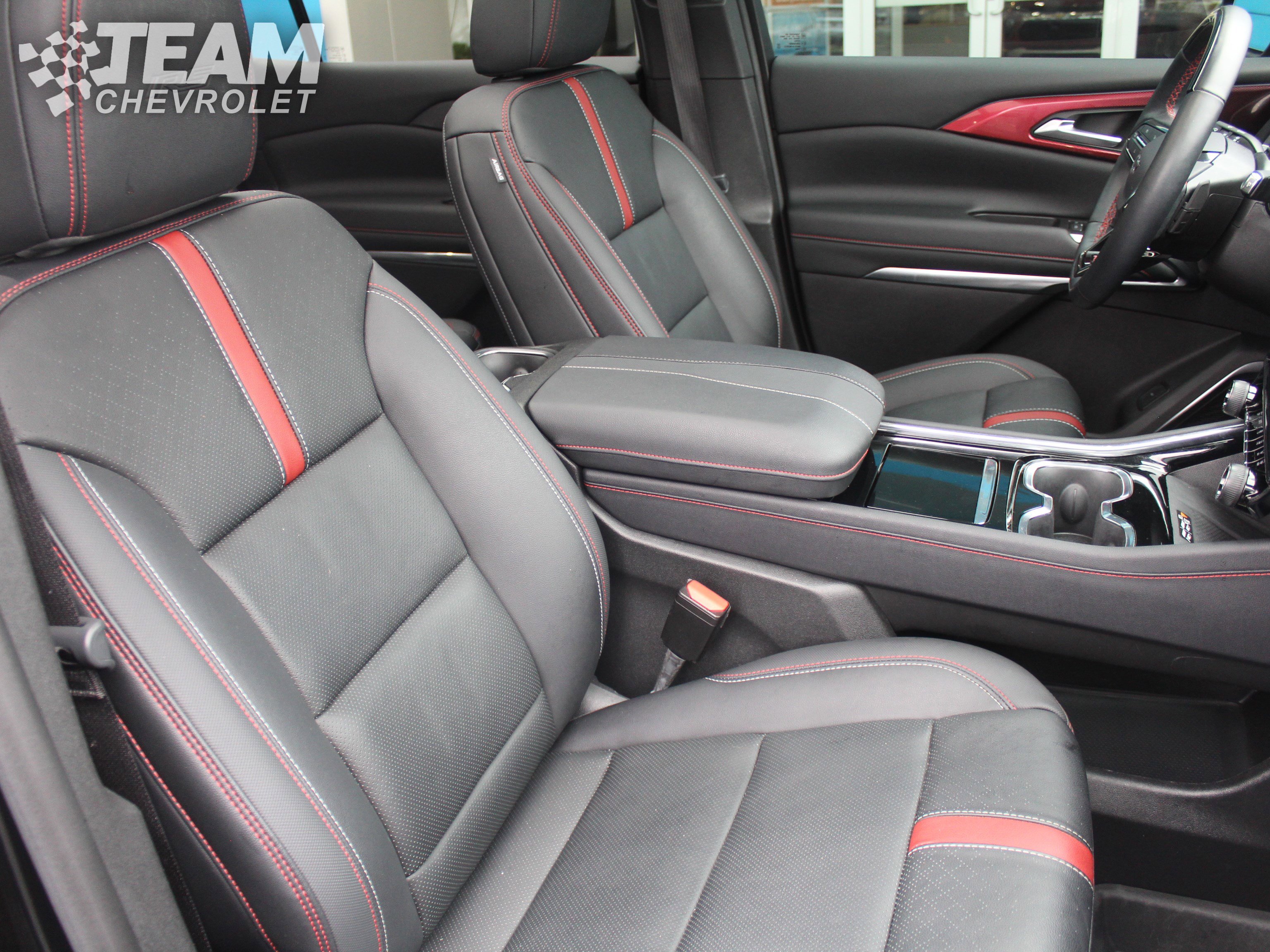 Certified 2024 Chevrolet Traverse RS w/ LPO, Floor Liner Package image 28