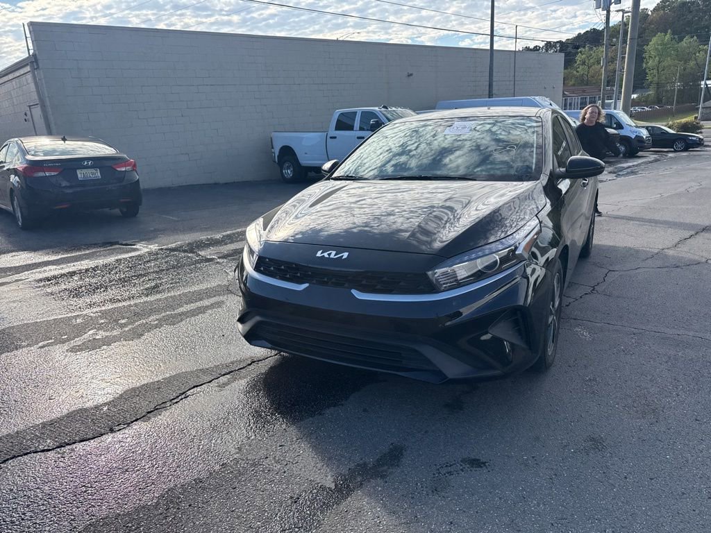 Used 2024 Kia Forte LXS image 16