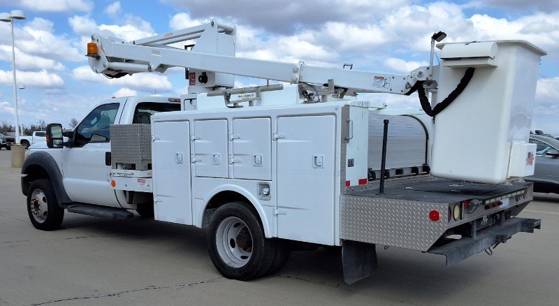 Used 2012 Ford F550 2WD Regular Cab Super Duty w/ PWR Equipment Group image 6