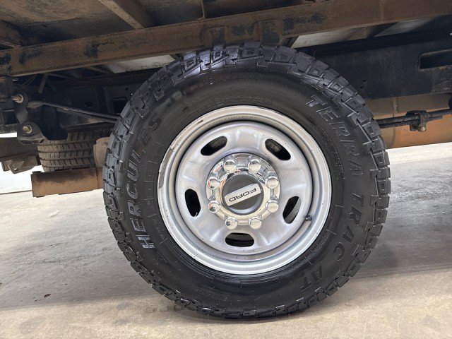 Used 2022 Ford F250 XL w/ Power Equipment Group AWD/4WD image 32