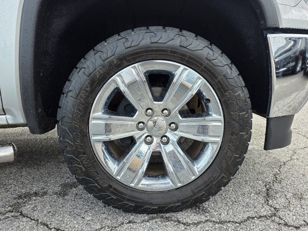 Used 2018 GMC Sierra 1500 SLT AWD/4WD image 31