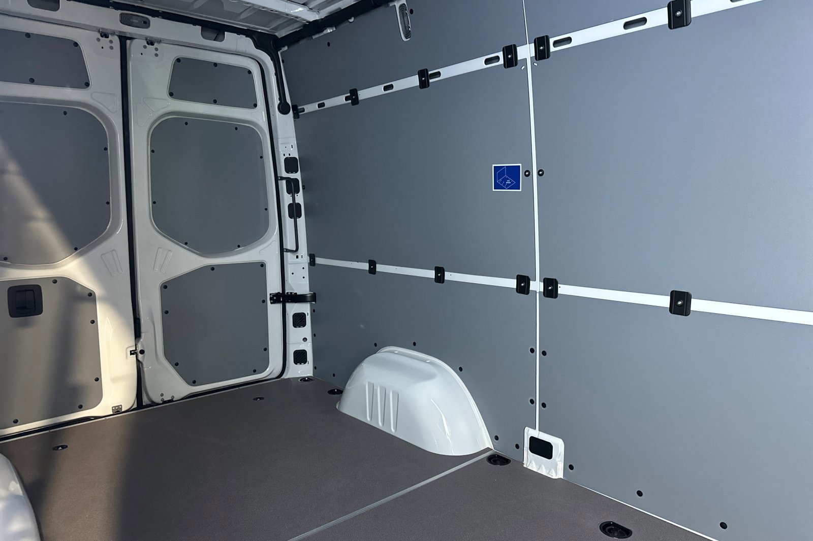 New 2025 Mercedes-Benz Sprinter 2500 image 27