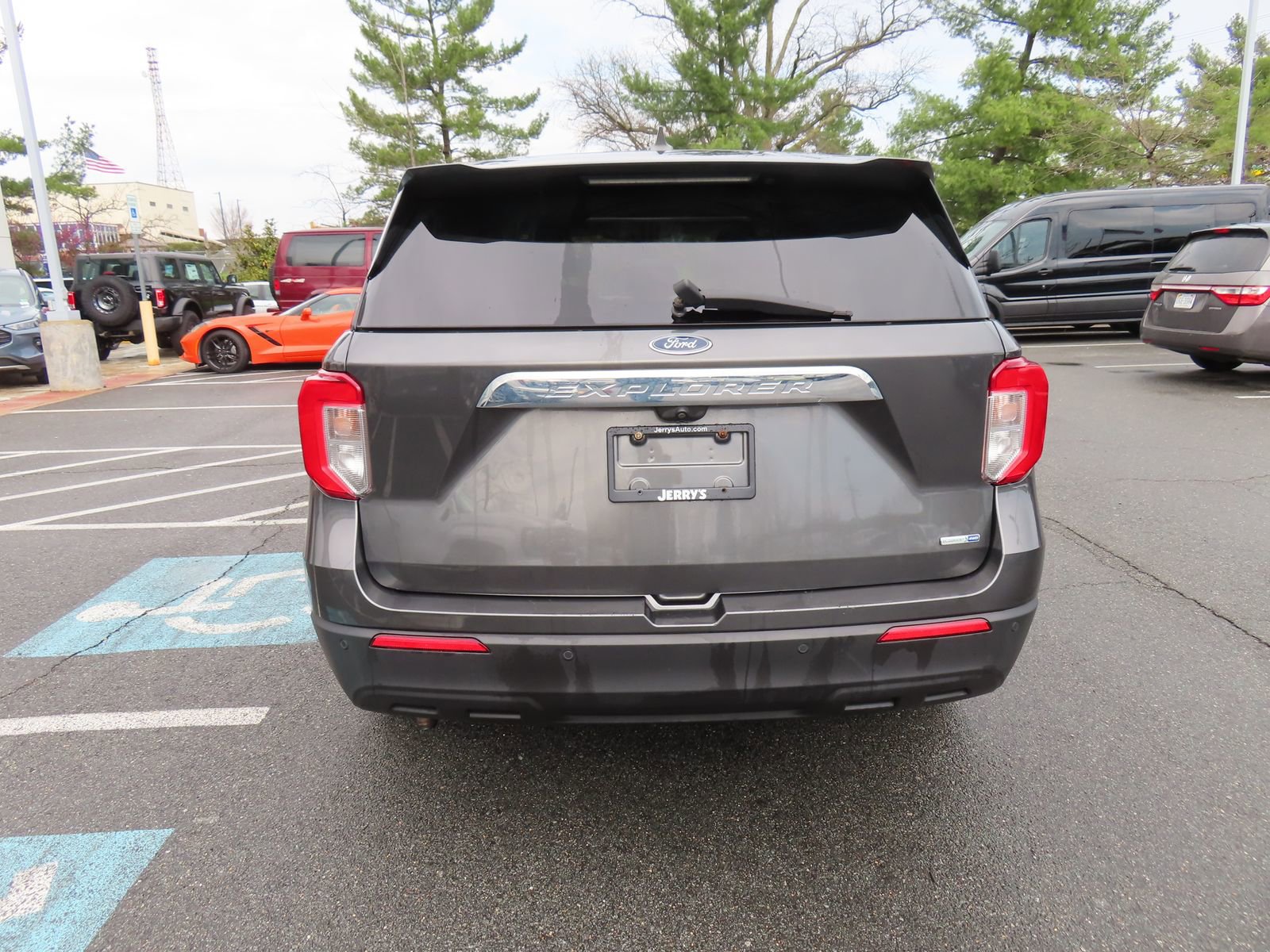 Used 2020 Ford Explorer 4WD image 6