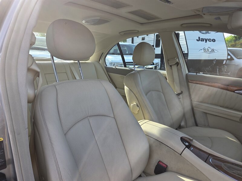 Used 2003 Mercedes-Benz E 320 Sedan image 19