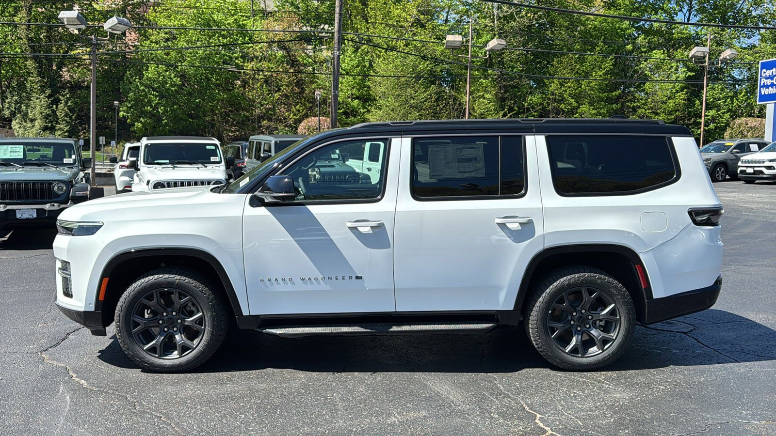 New 2026 Jeep Grand Wagoneer 4WD image 2