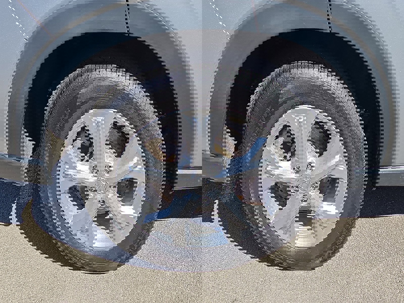 Used 2023 Honda HR-V LX image 29