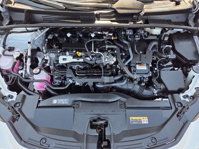 Used 2024 Toyota Prius XLE image 22