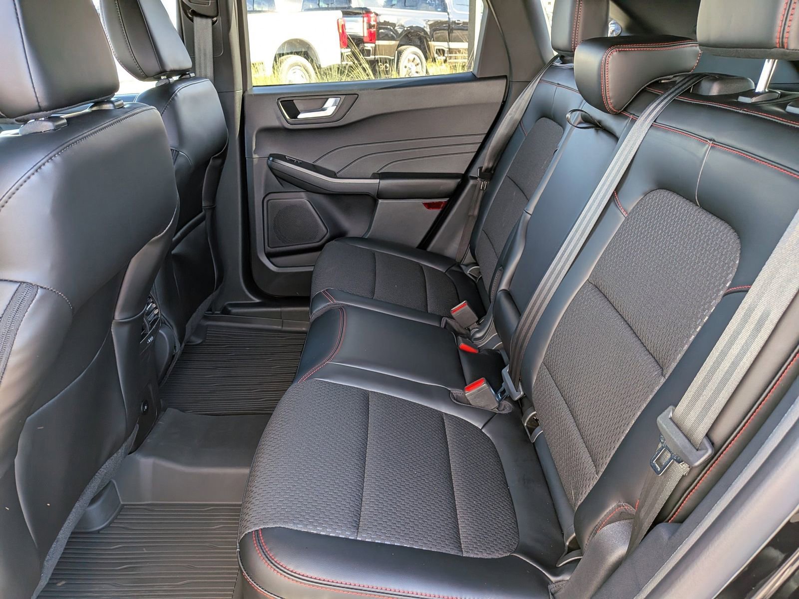 New 2026 Ford Escape ST-Line Elite image 16