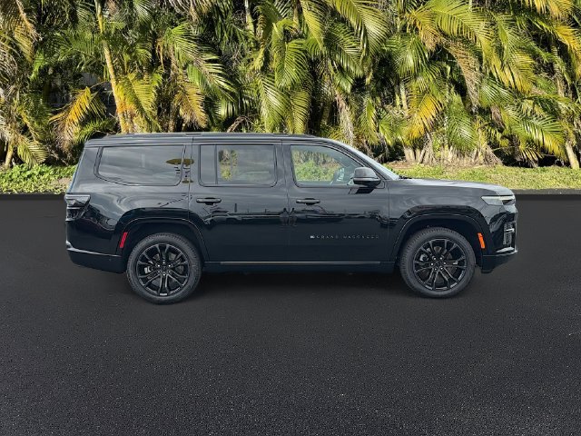 New 2026 Jeep Grand Wagoneer Summit w/ Premium Group III AWD/4WD image 3