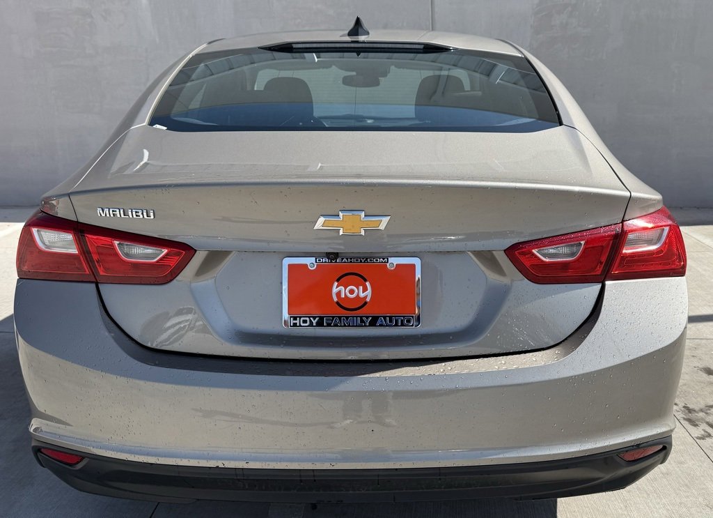 Used 2024 Chevrolet Malibu LS image 4