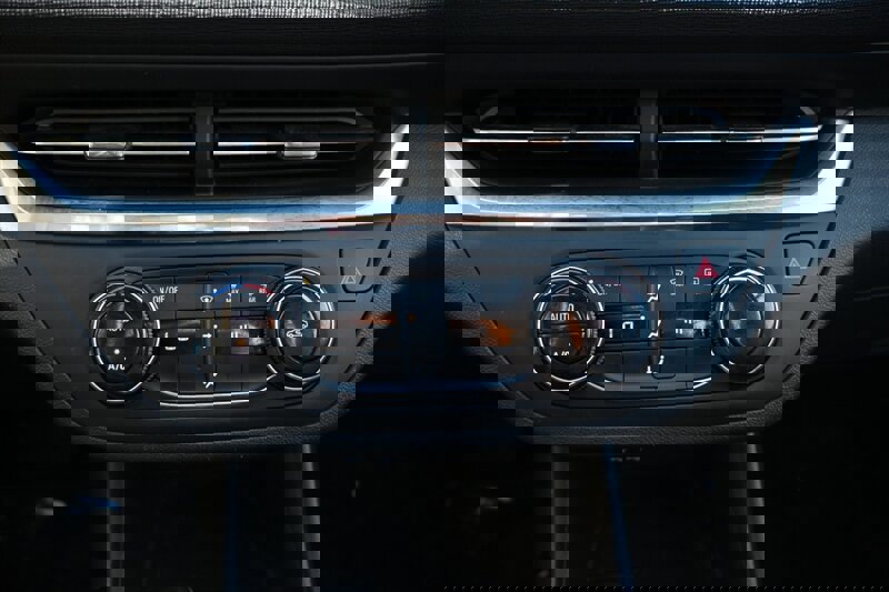 Used 2024 Buick Envista Preferred image 31