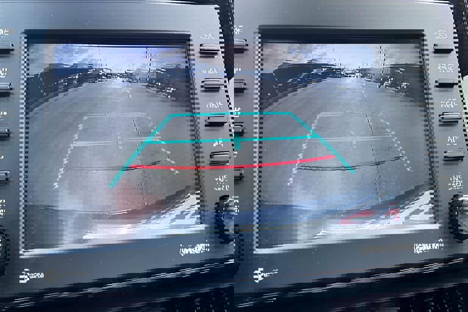 Used 2022 Toyota RAV4 XLE Premium image 24