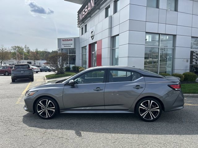 Used 2023 Nissan Sentra SR w/ SR Premium Package image 5