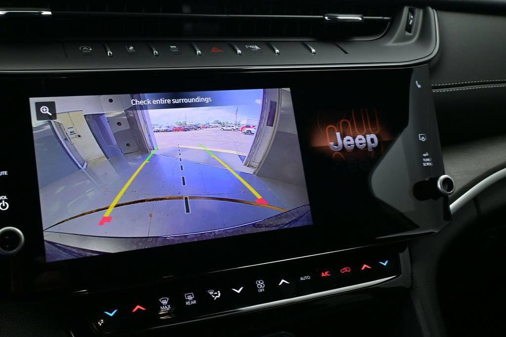 New 2027 Jeep Grand Cherokee Limited AWD/4WD image 23