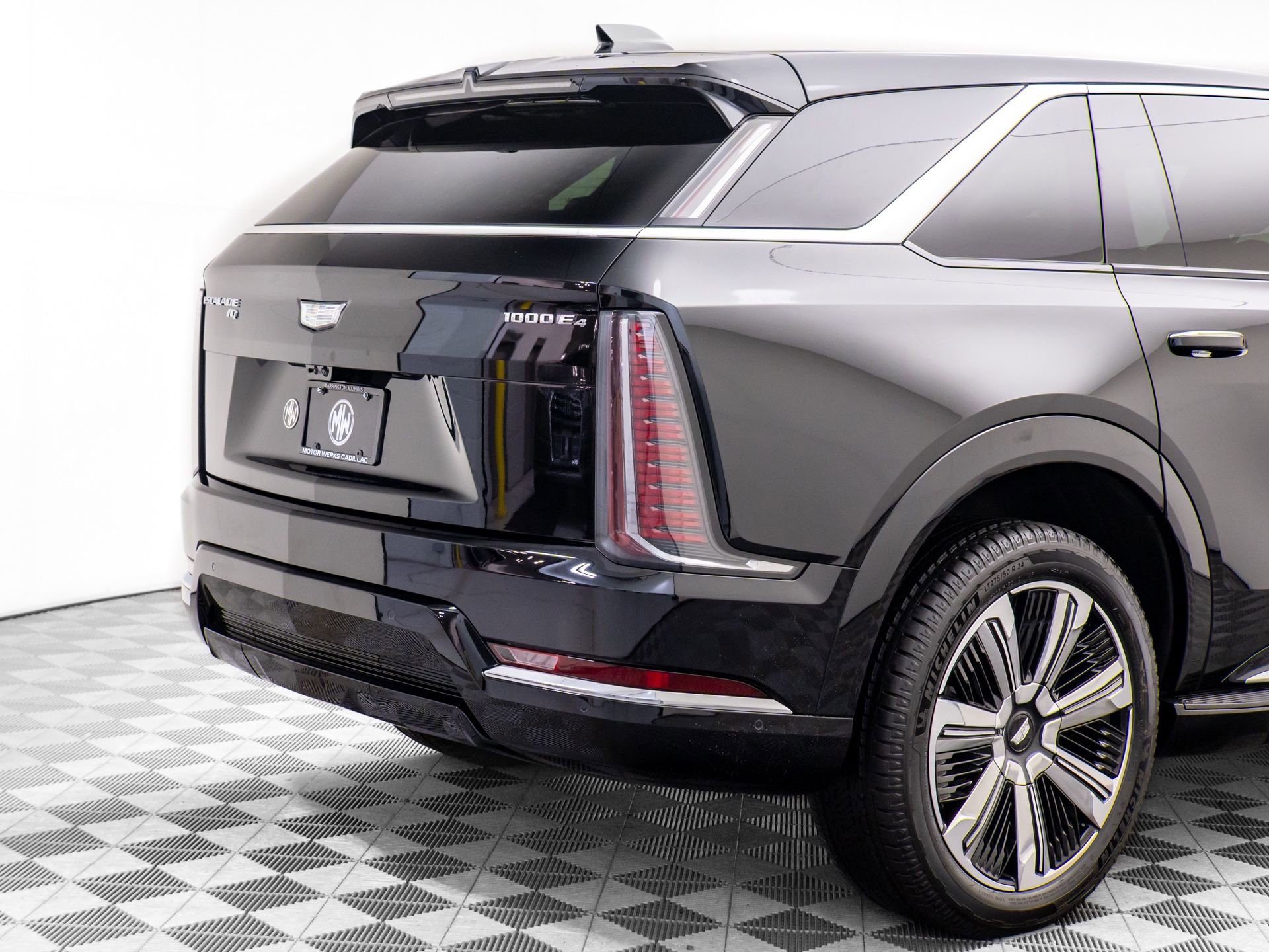 New 2025 Cadillac Escalade IQ Luxury 1 image 34