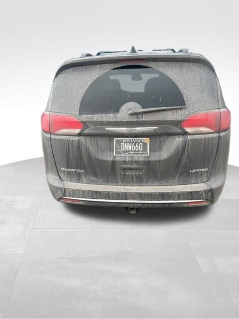 Used 2019 Chrysler Pacifica Limited image 5