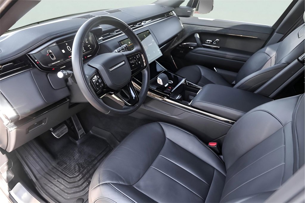 Used 2024 Land Rover Range Rover Sport Dynamic SE image 12