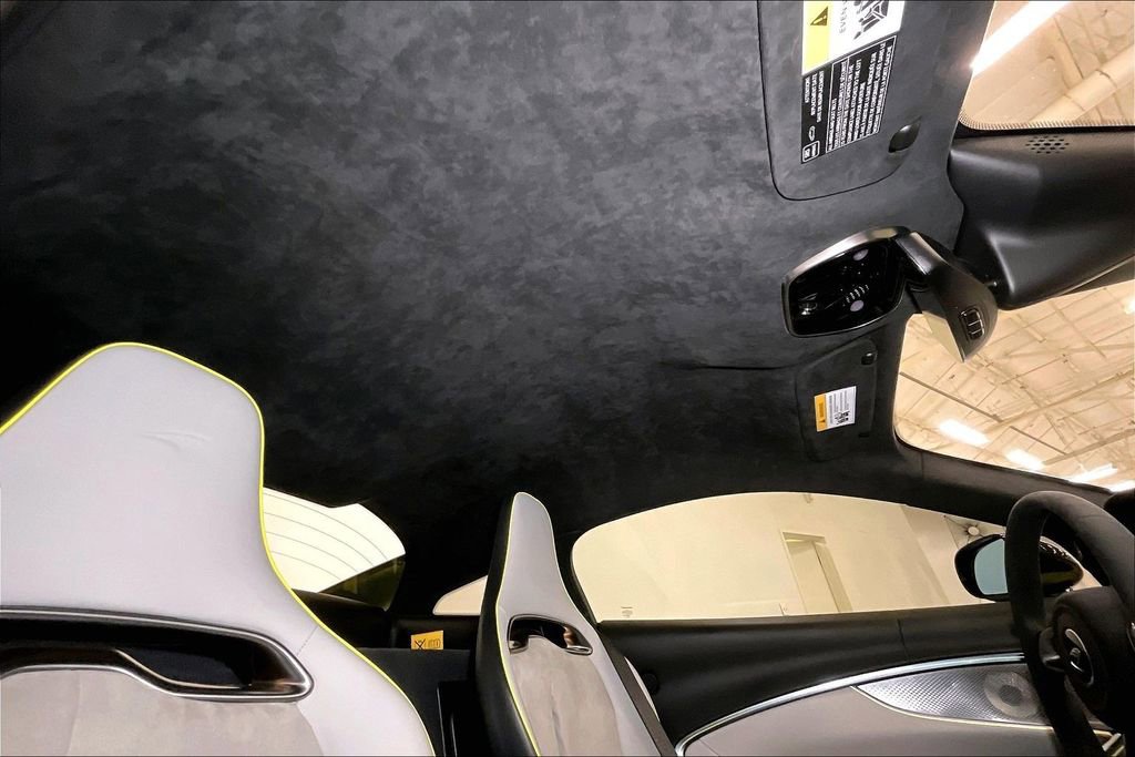 Used 2023 McLaren Artura image 20