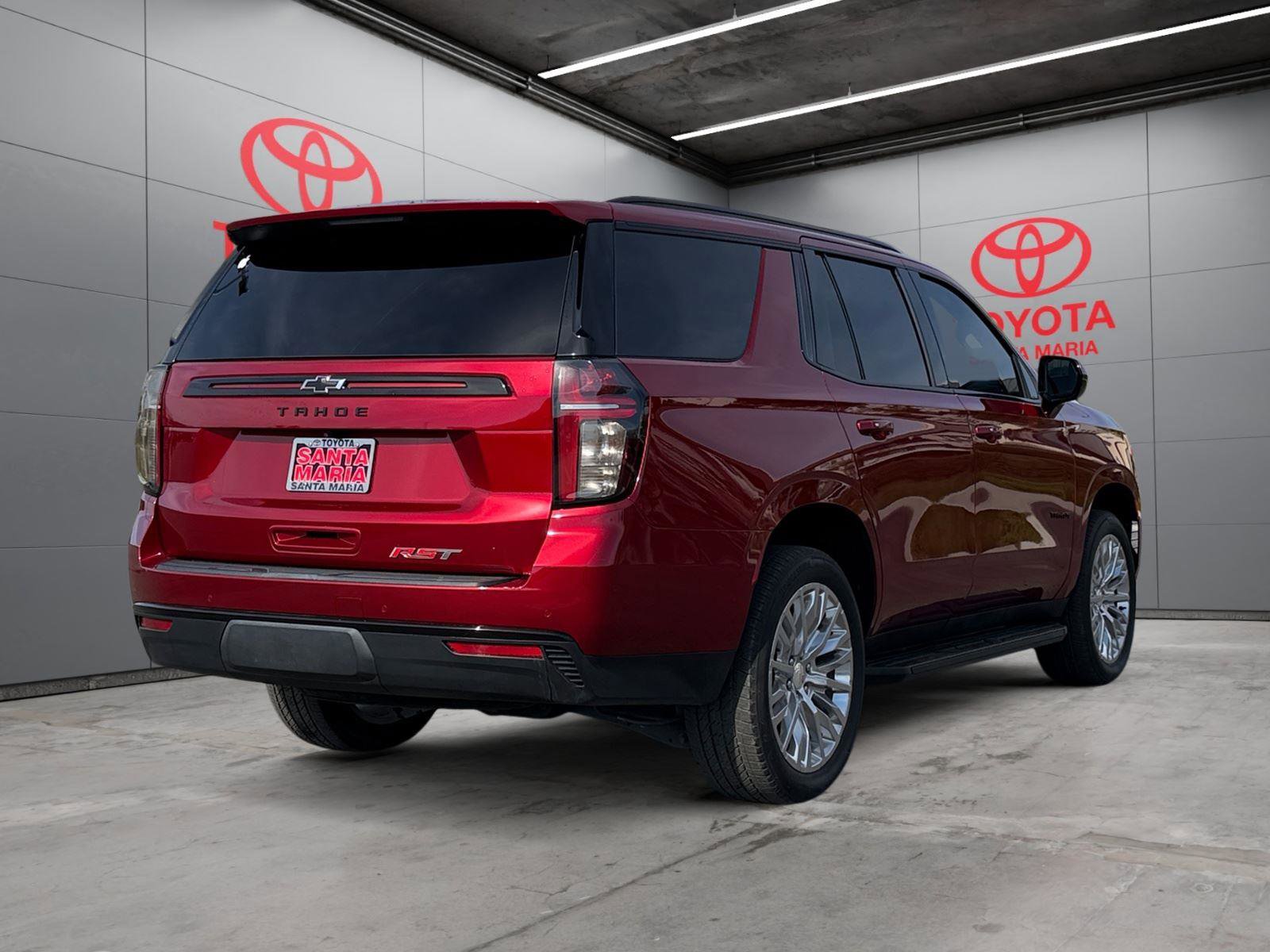 Used 2023 Chevrolet Tahoe RST image 10