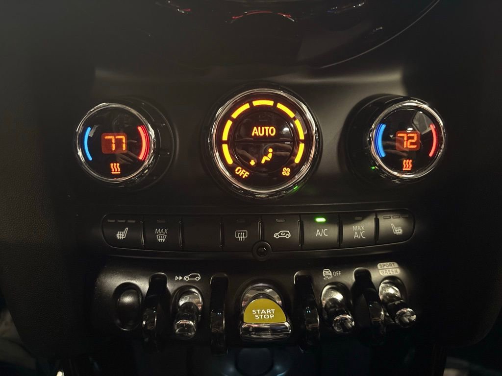 Used 2022 MINI Cooper SE image 10