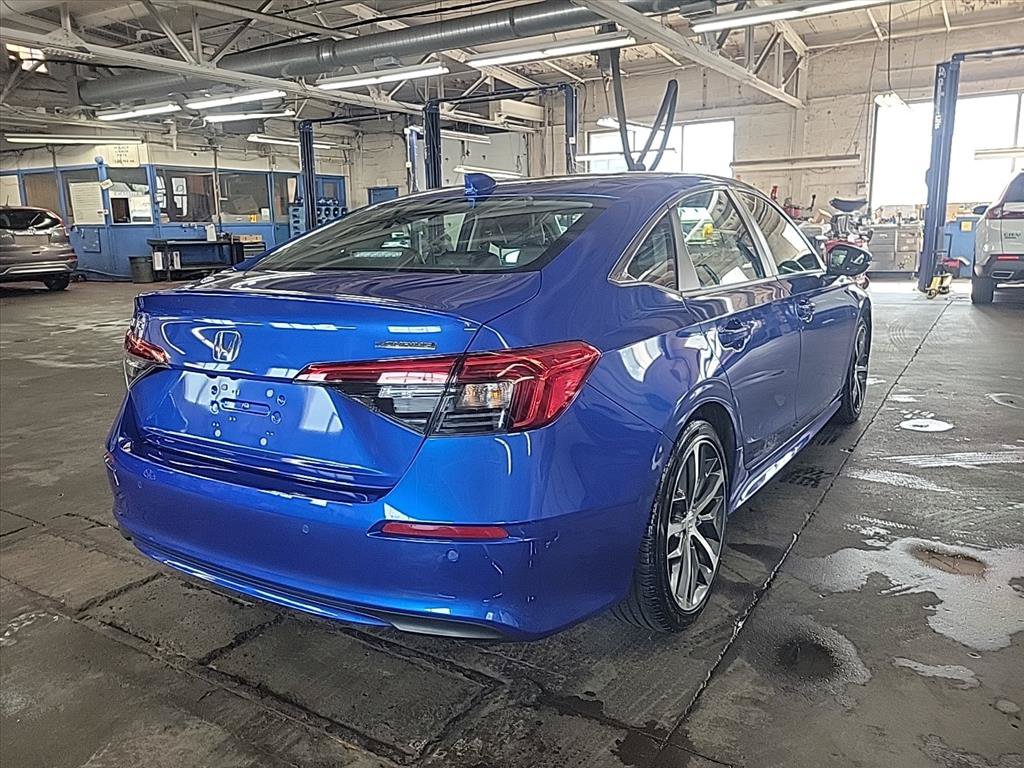 Used 2024 Honda Civic Touring image 5