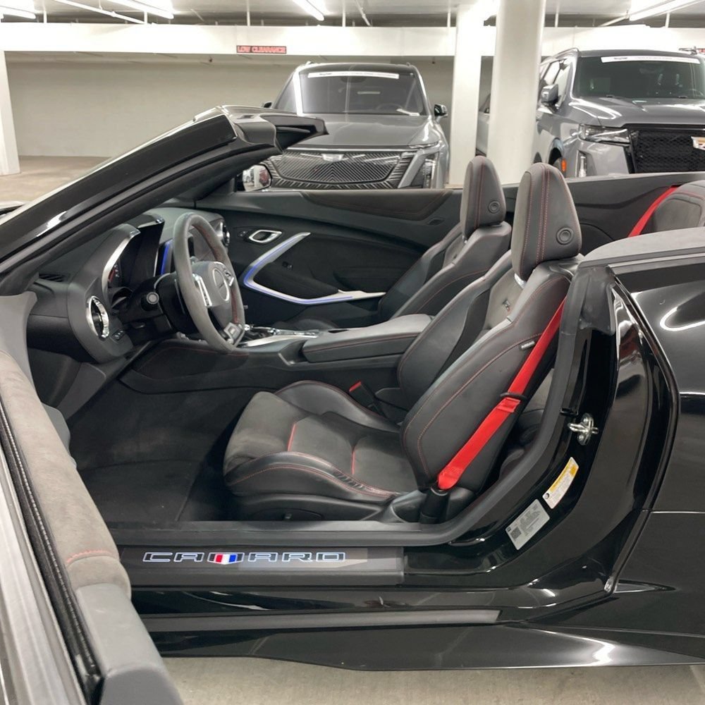 Used 2023 Chevrolet Camaro ZL1 RWD image 5