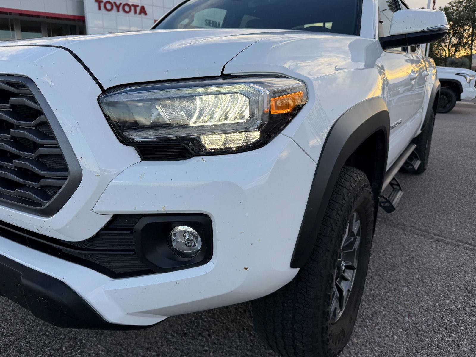 Used 2023 Toyota Tacoma TRD Off-Road w/ TRD Premium Off Road Package AWD/4WD image 11