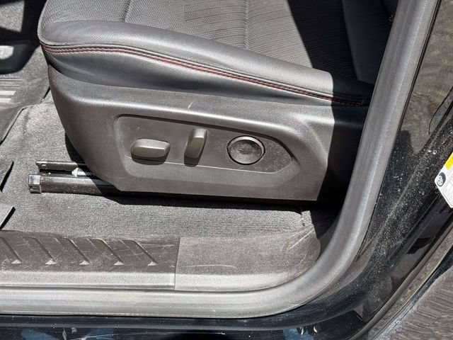 Used 2024 GMC Canyon AT4X AWD/4WD image 20