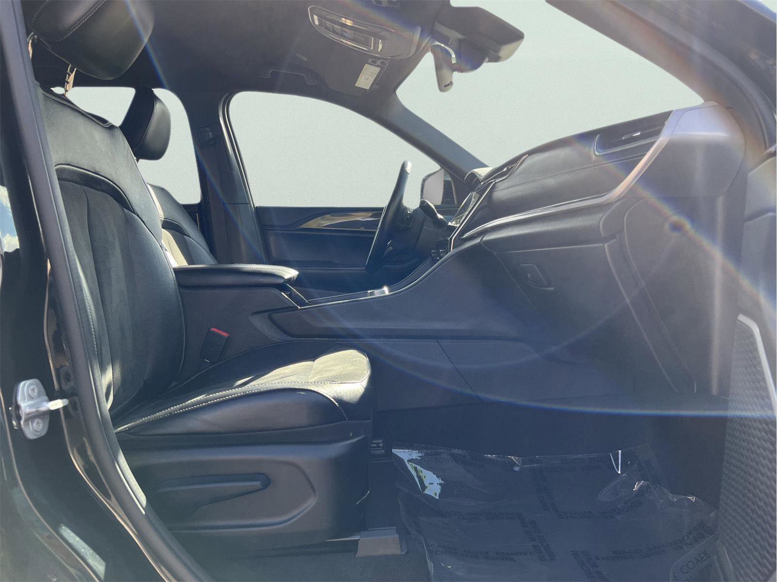 Used 2022 Jeep Grand Cherokee Altitude image 13