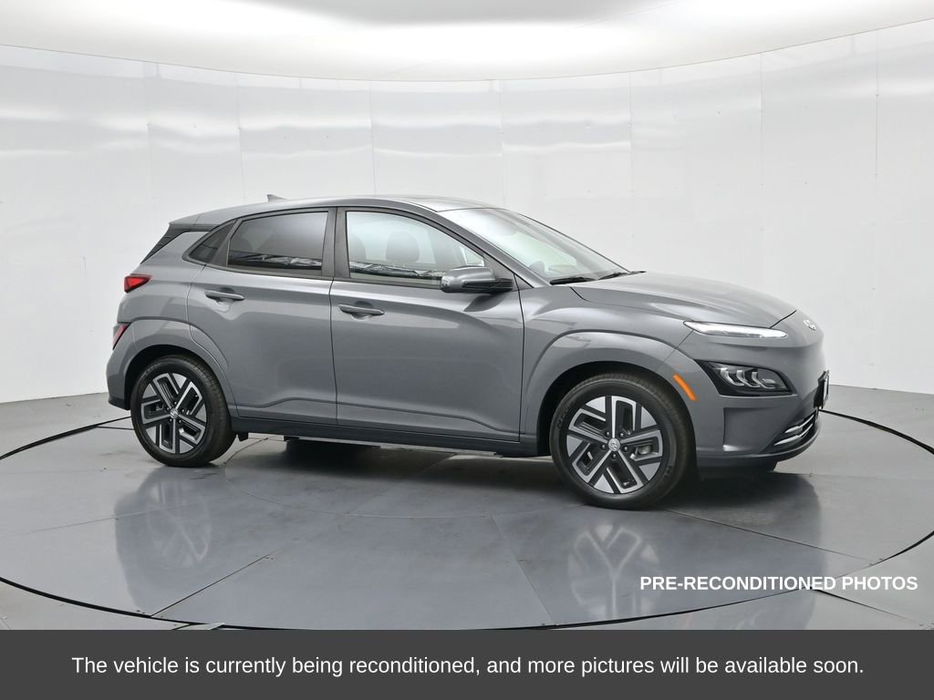Used 2023 Hyundai Kona Limited image 4