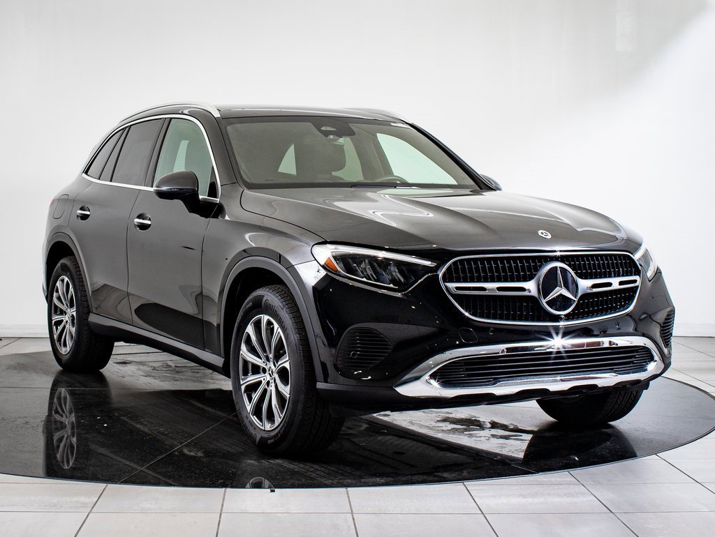 Certified 2025 Mercedes-Benz GLC 300 4MATIC image 5
