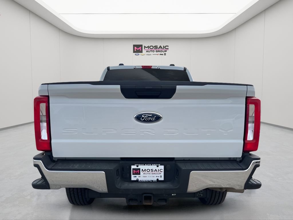 Used 2024 Ford F250 XLT image 7