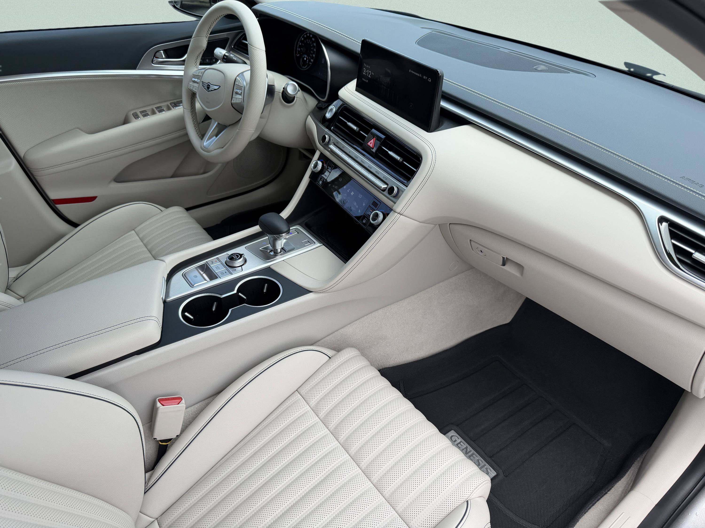 Used 2026 Genesis G70 2.5T Prestige RWD image 16