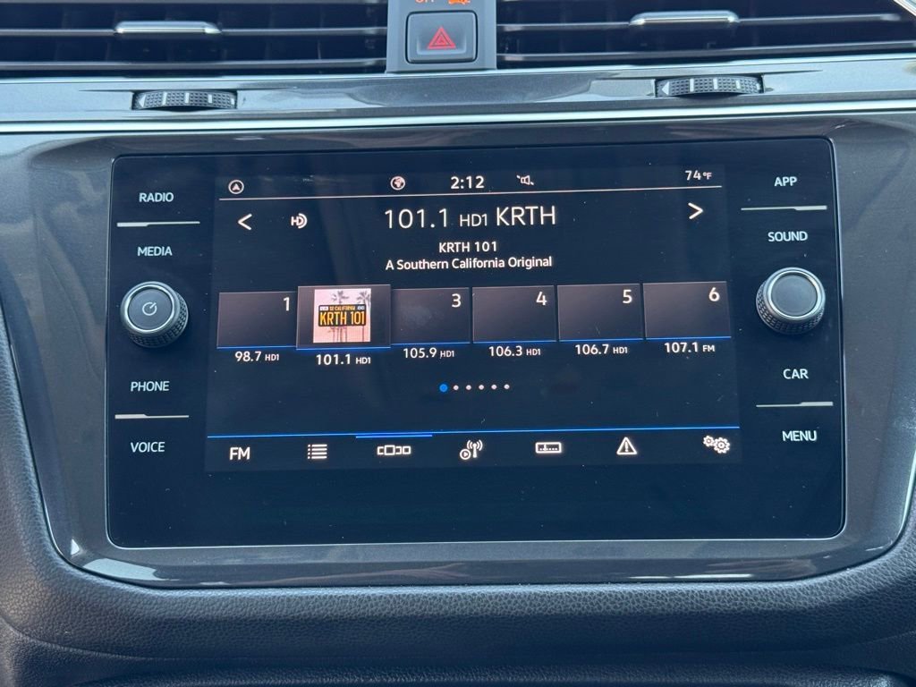 Used 2023 Volkswagen Tiguan SE image 24