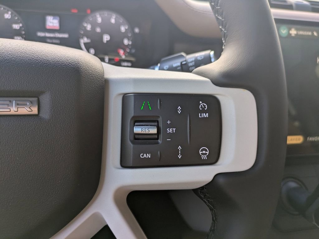 New 2026 Land Rover Defender 110 X-Dynamic SE AWD/4WD image 28