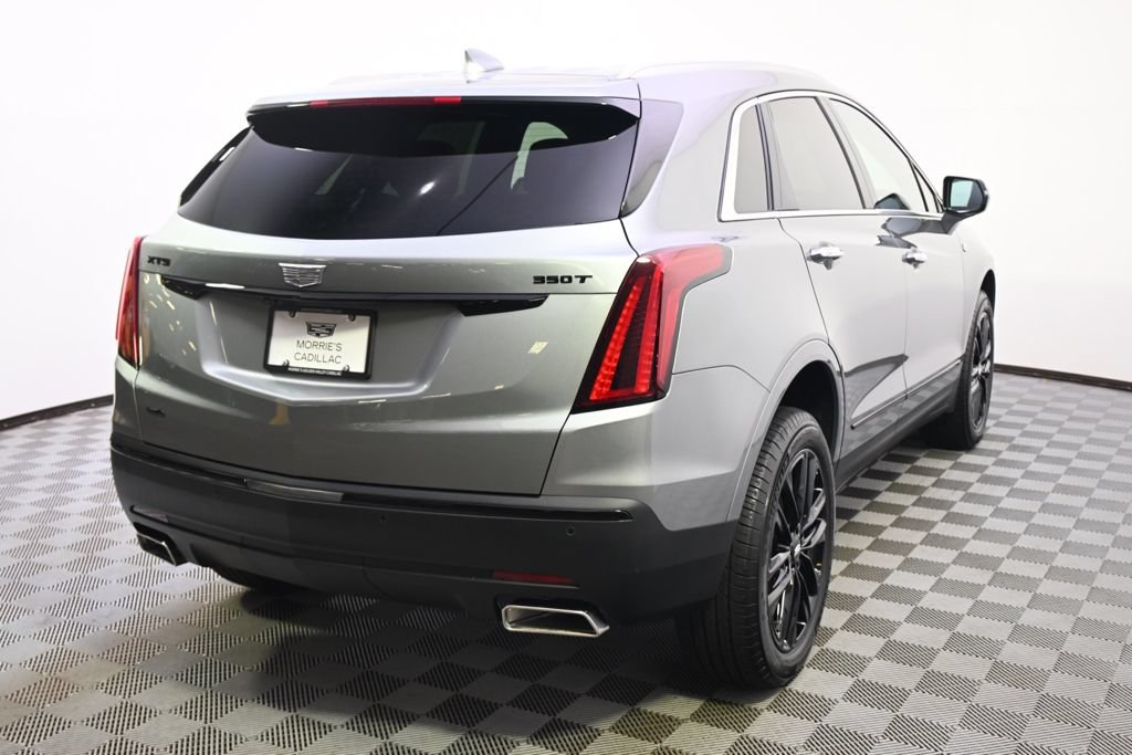 New 2026 Cadillac XT5 Luxury w/ LPO, ONYX Package AWD/4WD image 6