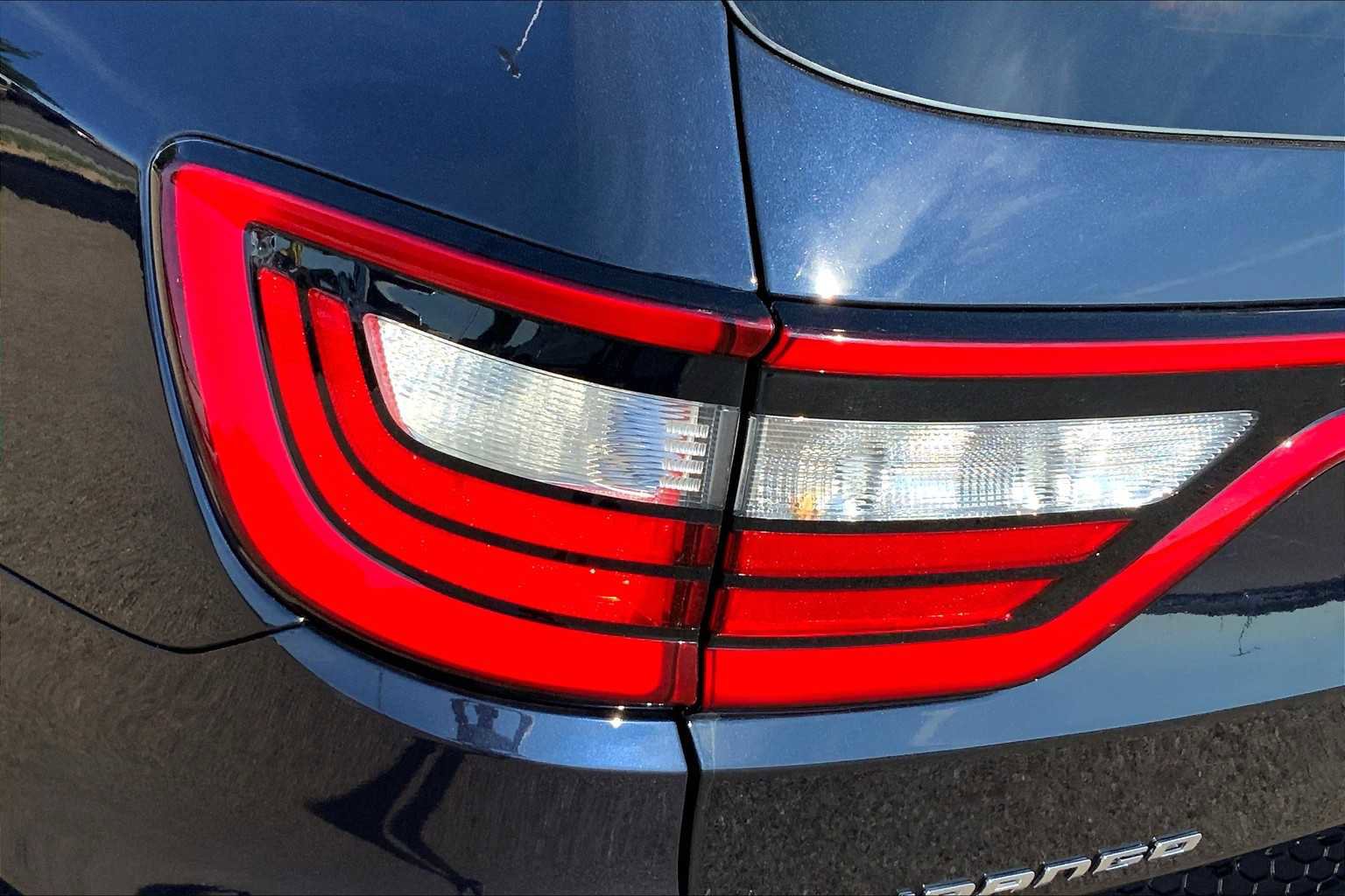 Used 2024 Dodge Durango SXT w/ 3rd Row Seating Group image 53