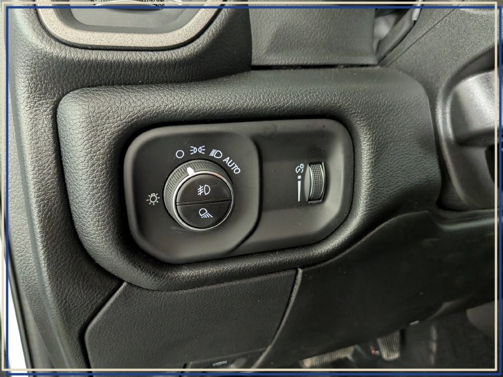 New 2026 RAM 2500 Tradesman AWD/4WD image 16