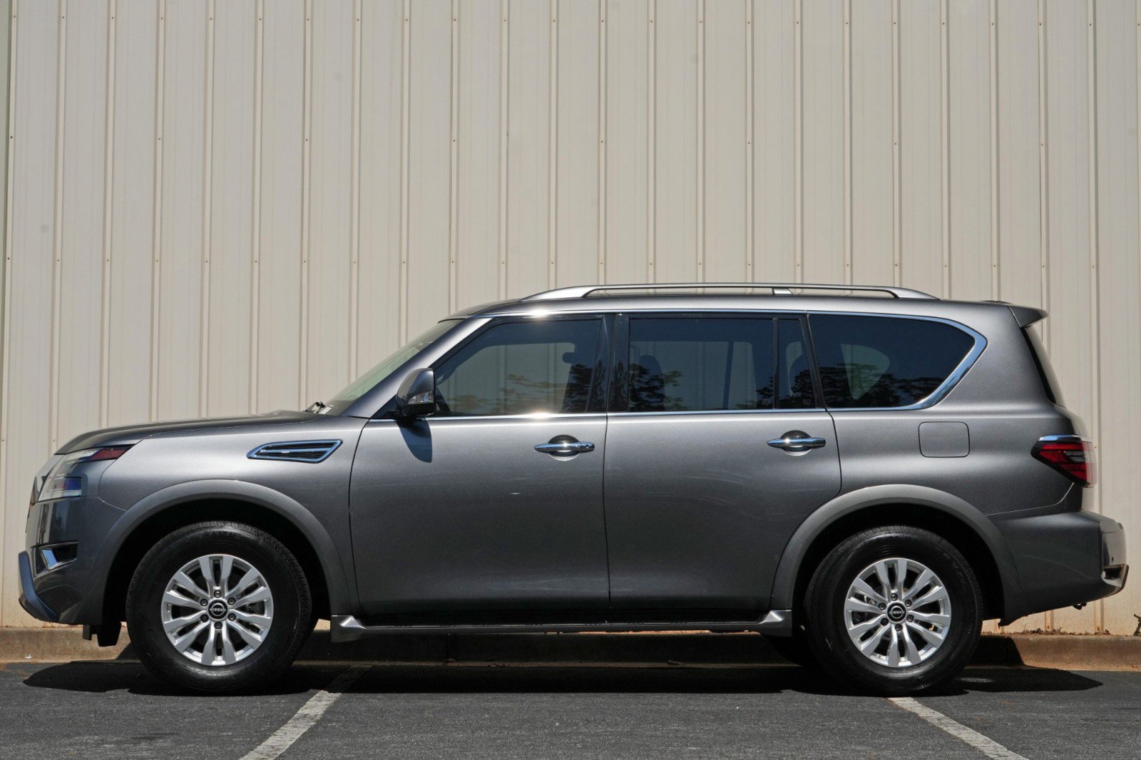 Used 2023 Nissan Armada SV w/ Cargo Package RWD image 7