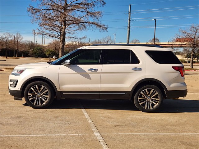 Used 2016 Ford Explorer Platinum image 4