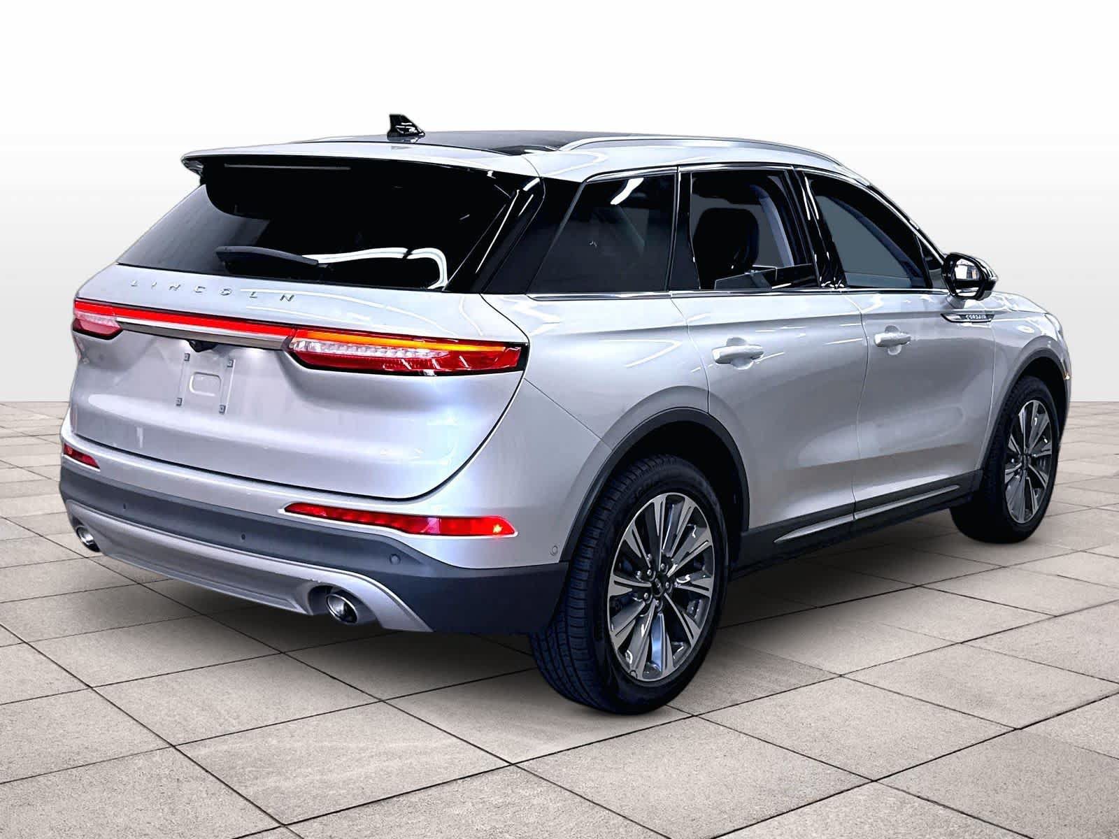 Used 2020 Lincoln Corsair Reserve w/ Equipment Group 201A AWD/4WD image 15