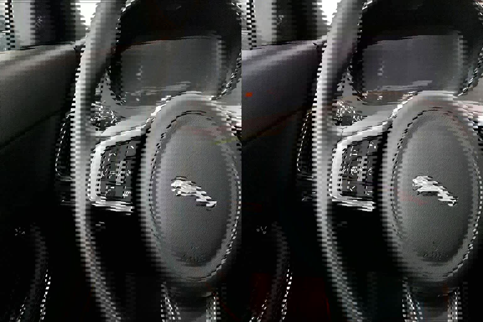 Used 2020 Jaguar E-PACE Checkered Flag image 24