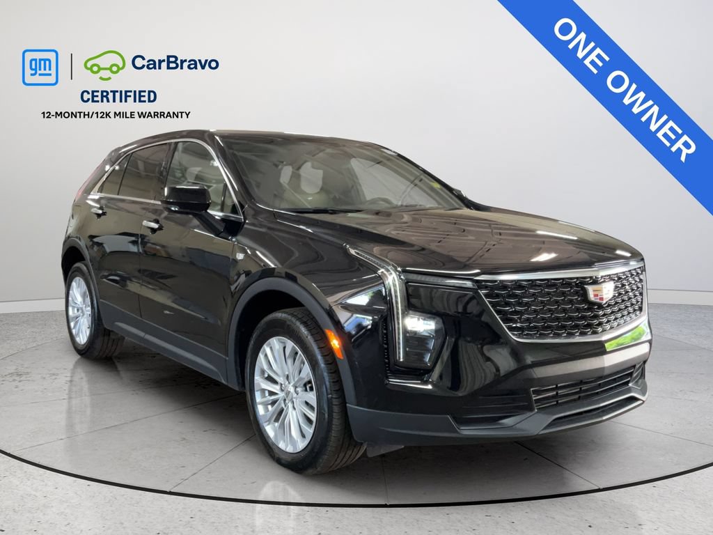 Certified 2024 Cadillac XT4 Luxury FWD image 1