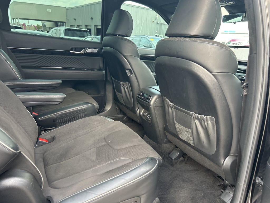 Used 2024 Hyundai Palisade Calligraphy image 31