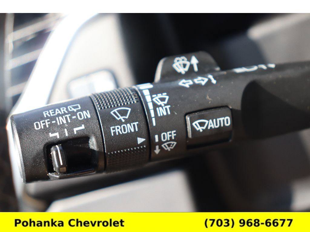 Used 2016 Chevrolet Suburban LT w/ Luxury Package image 10