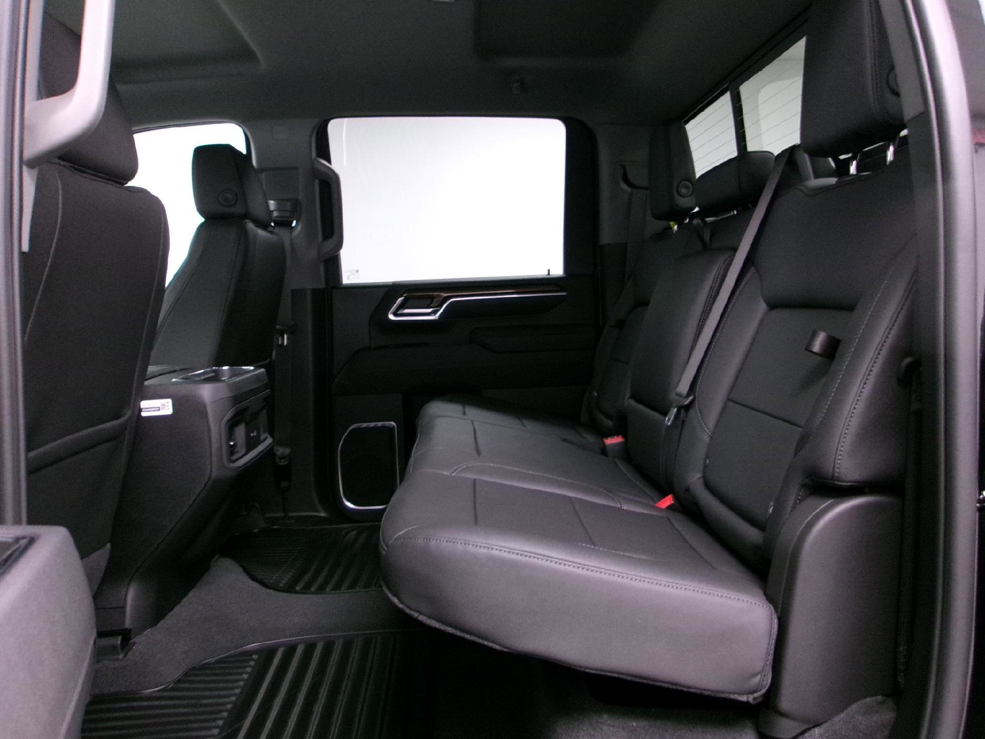 New 2026 Chevrolet Silverado 3500 LT w/ Trail Boss Package image 10